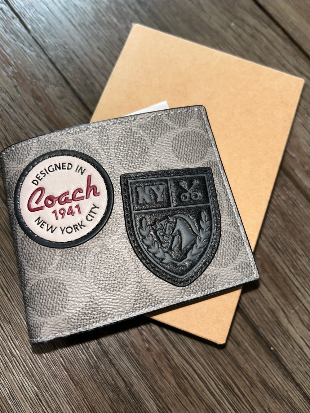 Men’s coach wallet NWT